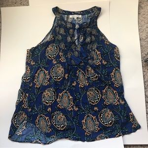 Rose and Olive tank top size extra large